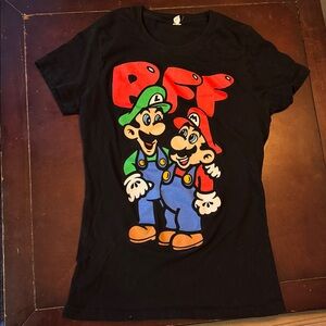 Womens Mario Brothers Tee NWT Super Mario Nintendo